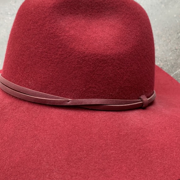 Urban Outfitters hat - Picture 4 of 8